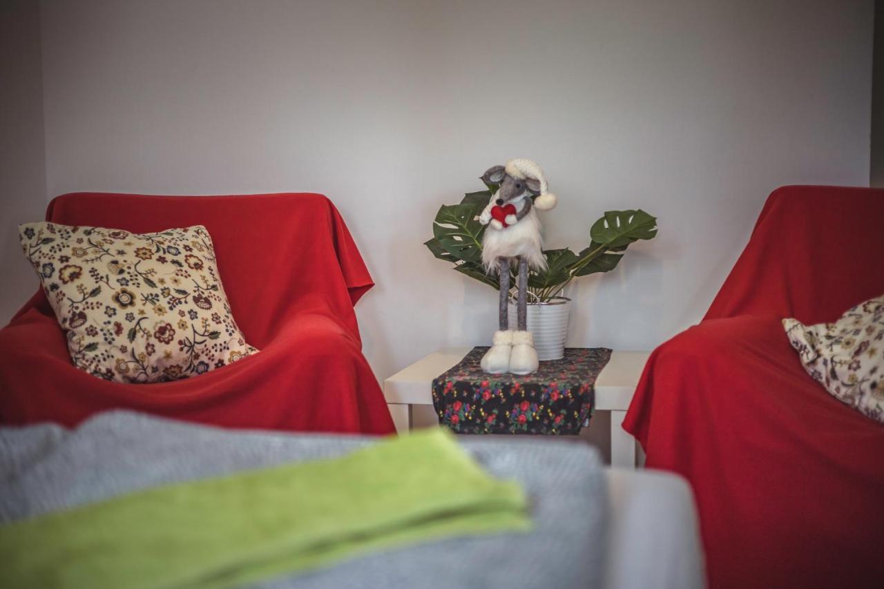 4 Couples & 4 Friends Hostel Cracovia Exterior foto
